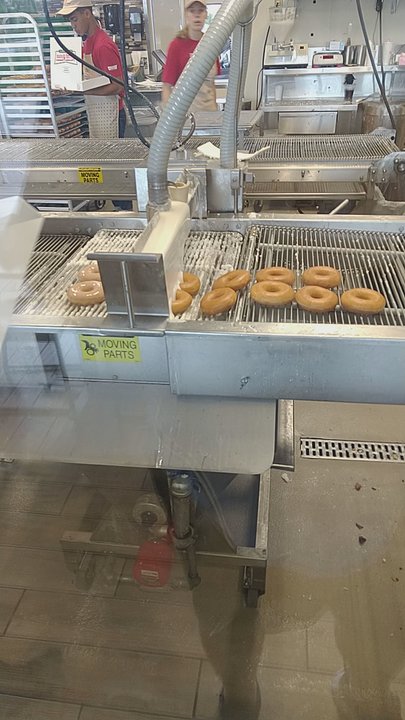 Krispy Kreme - Hot Krispy Kreme! - Donuts Near Me - Saint Peters, Missouri