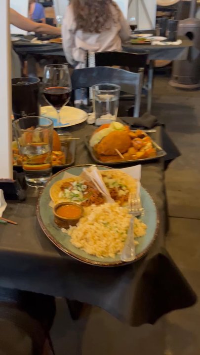 Solterra Winery & Kitchen - Paint and wine with Solterra! - Wine Bars Near Me - Encinitas, California