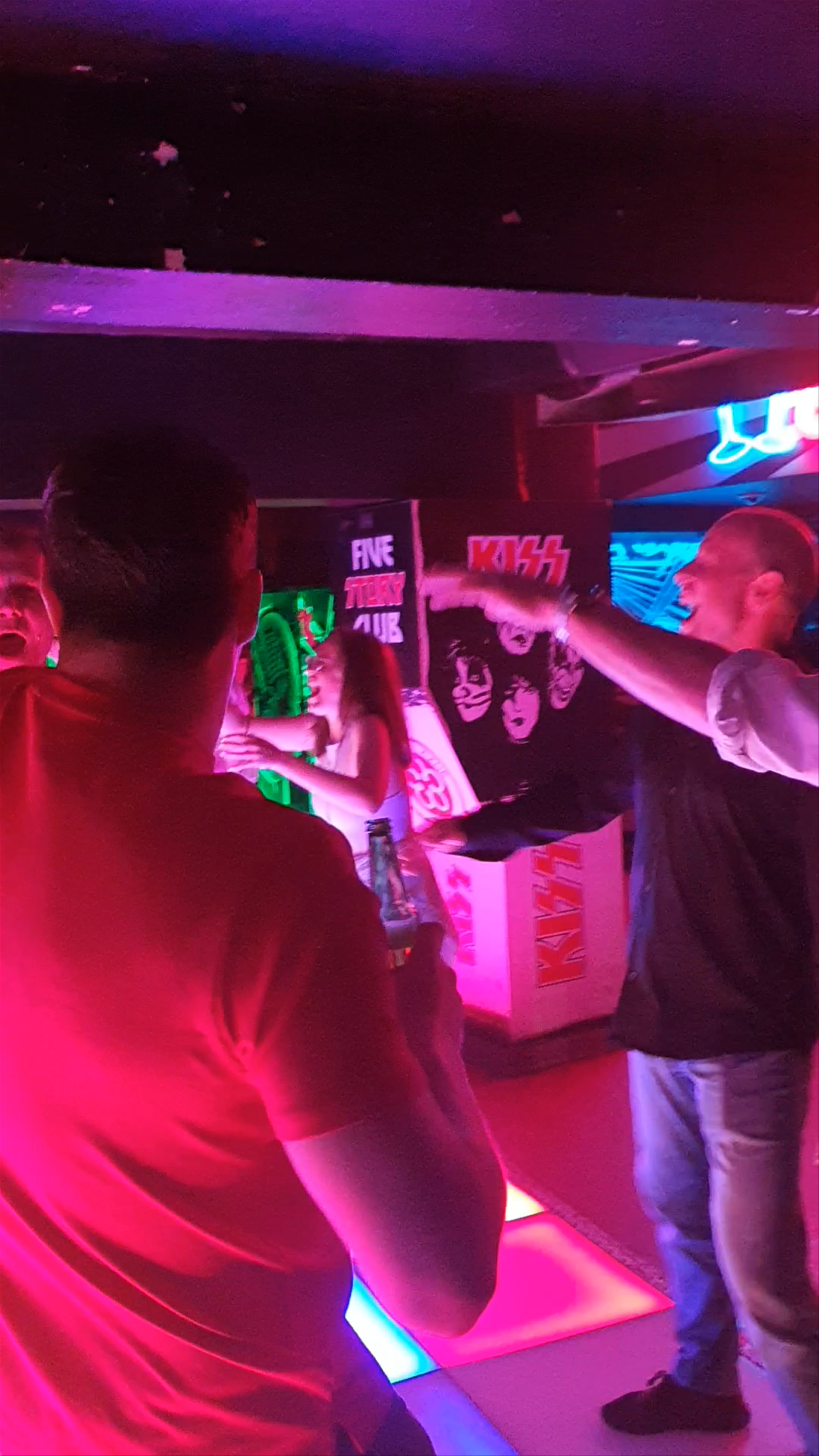 Karlovy Lazne - Nightclub