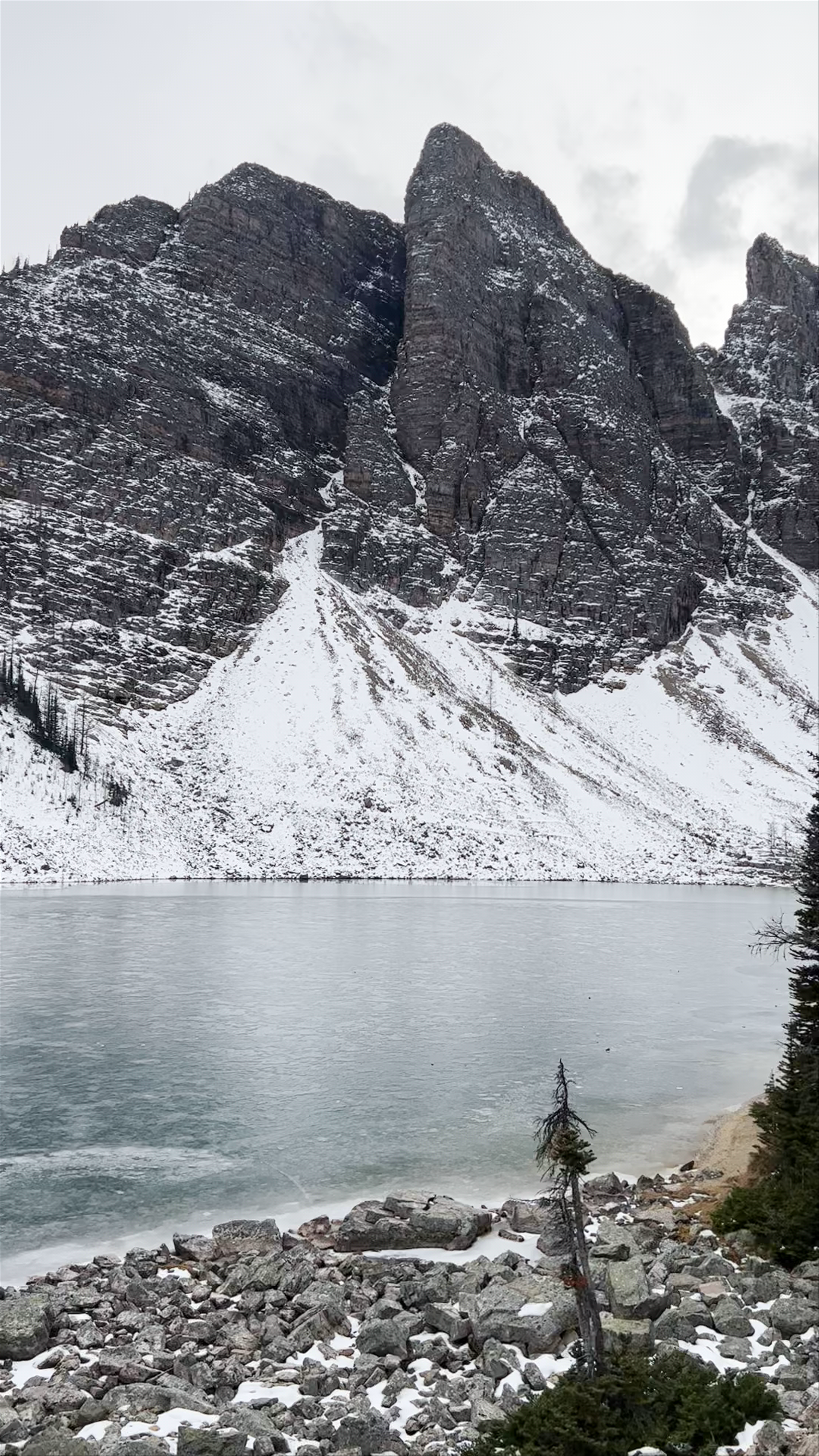 Lake Agnes Trail