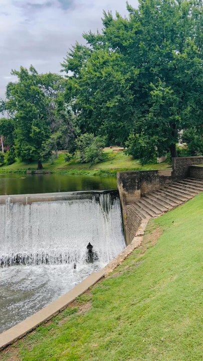 Turtle Creek Park - Lovely "Turtle Creek" park day... - Parks Near Me - Dallas, Texas
