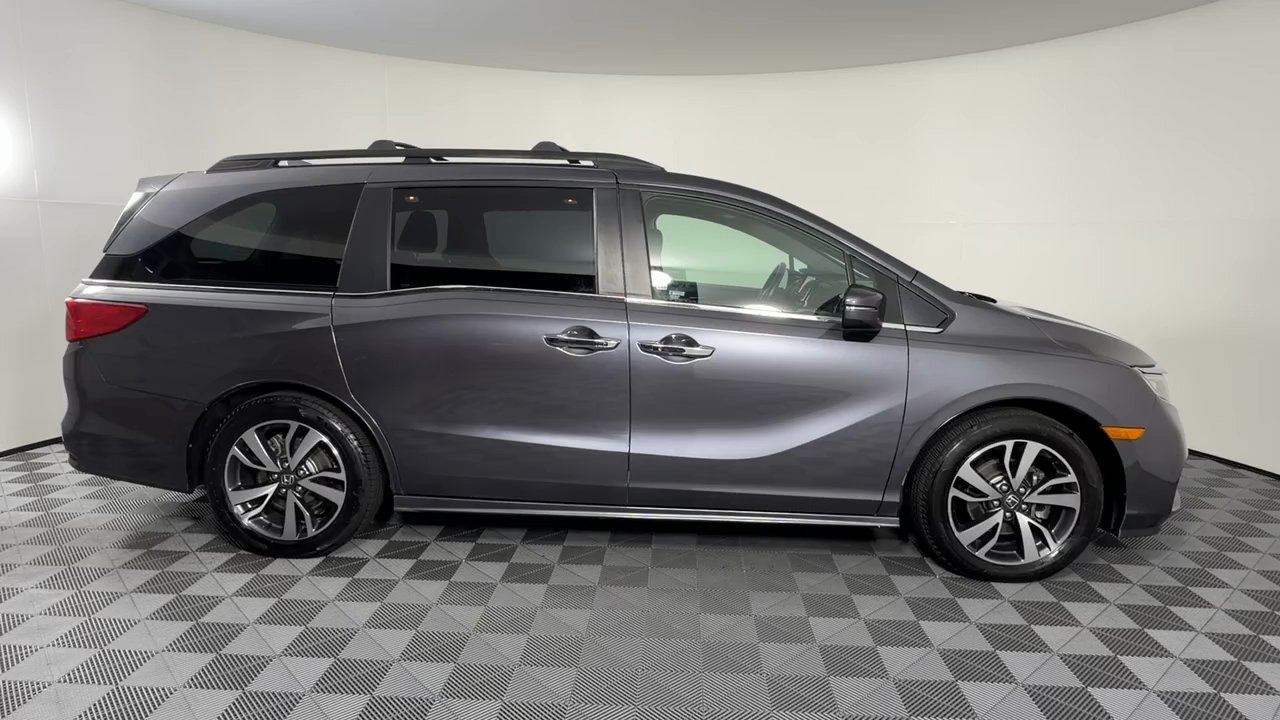 Three 21 Auto - #2026 - 2021 Honda Odyssey Touring Passenger