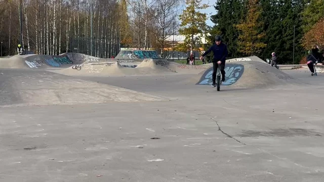 riu set: Outflip + blind outflip