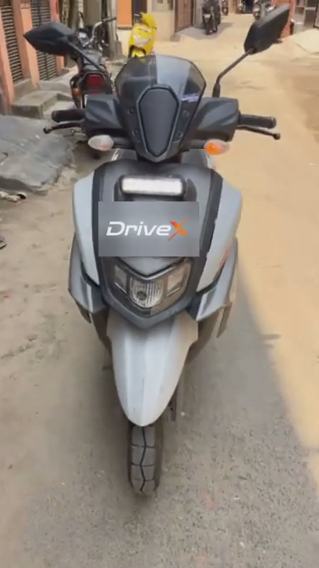 Walk-around video thumbnail