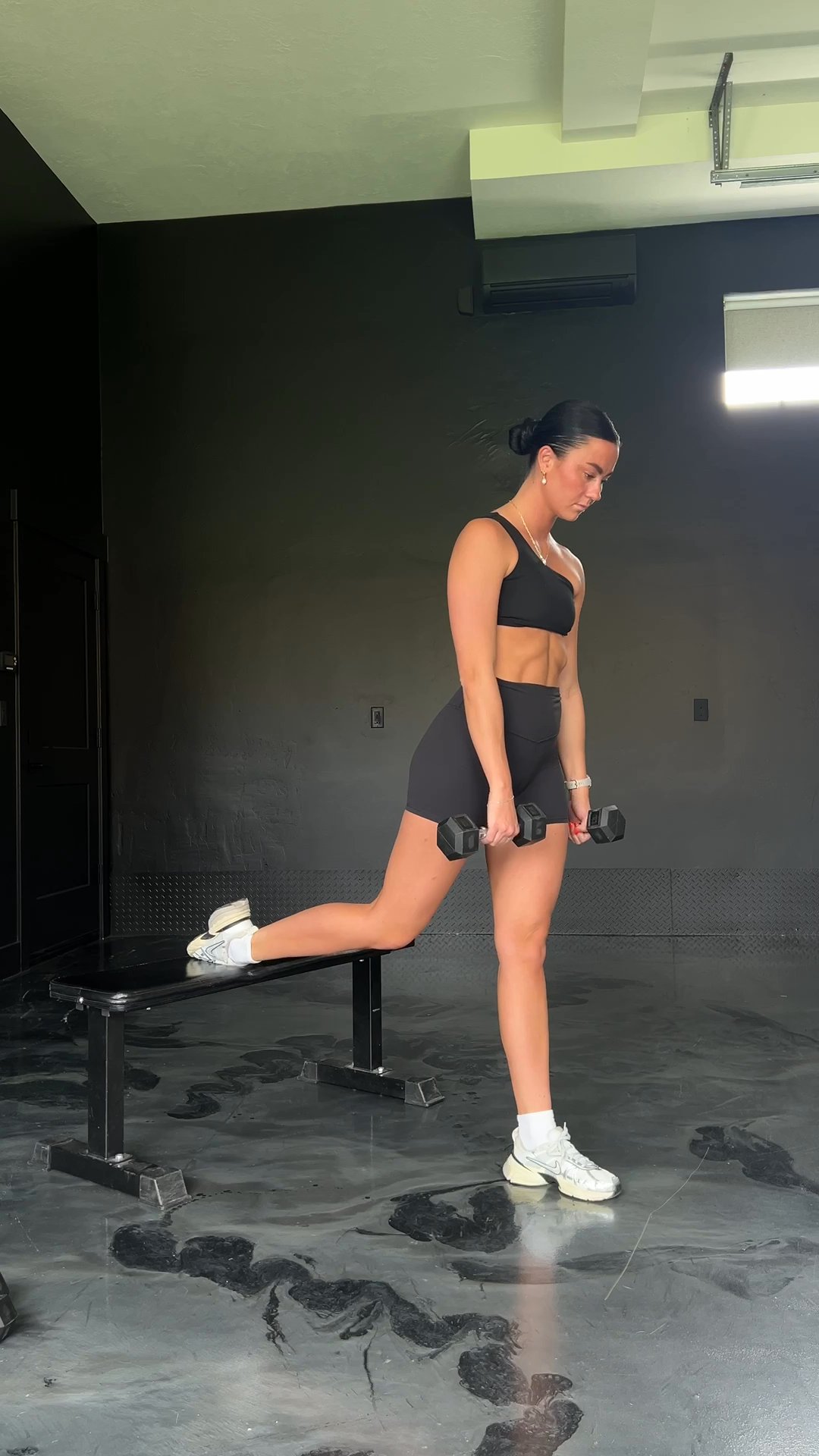 W1/D4: LOWER BODY GYM