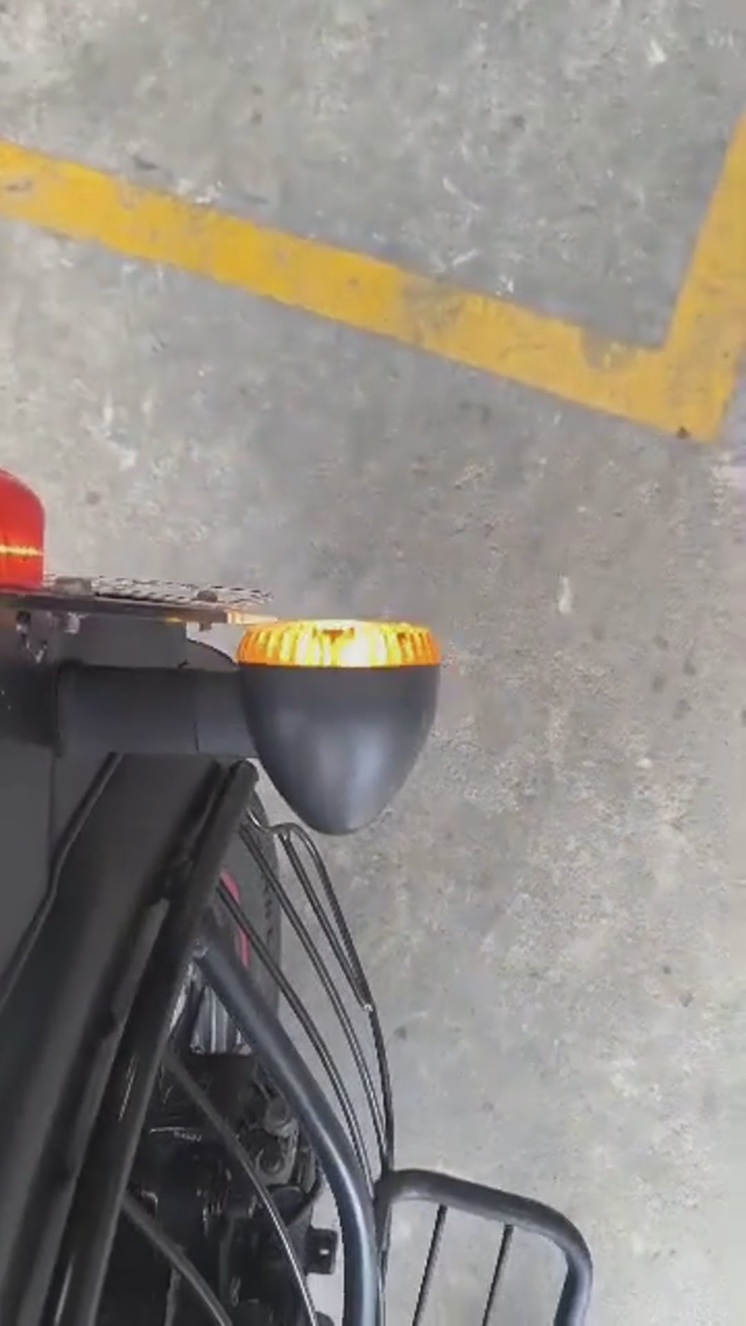 Walk-around video thumbnail