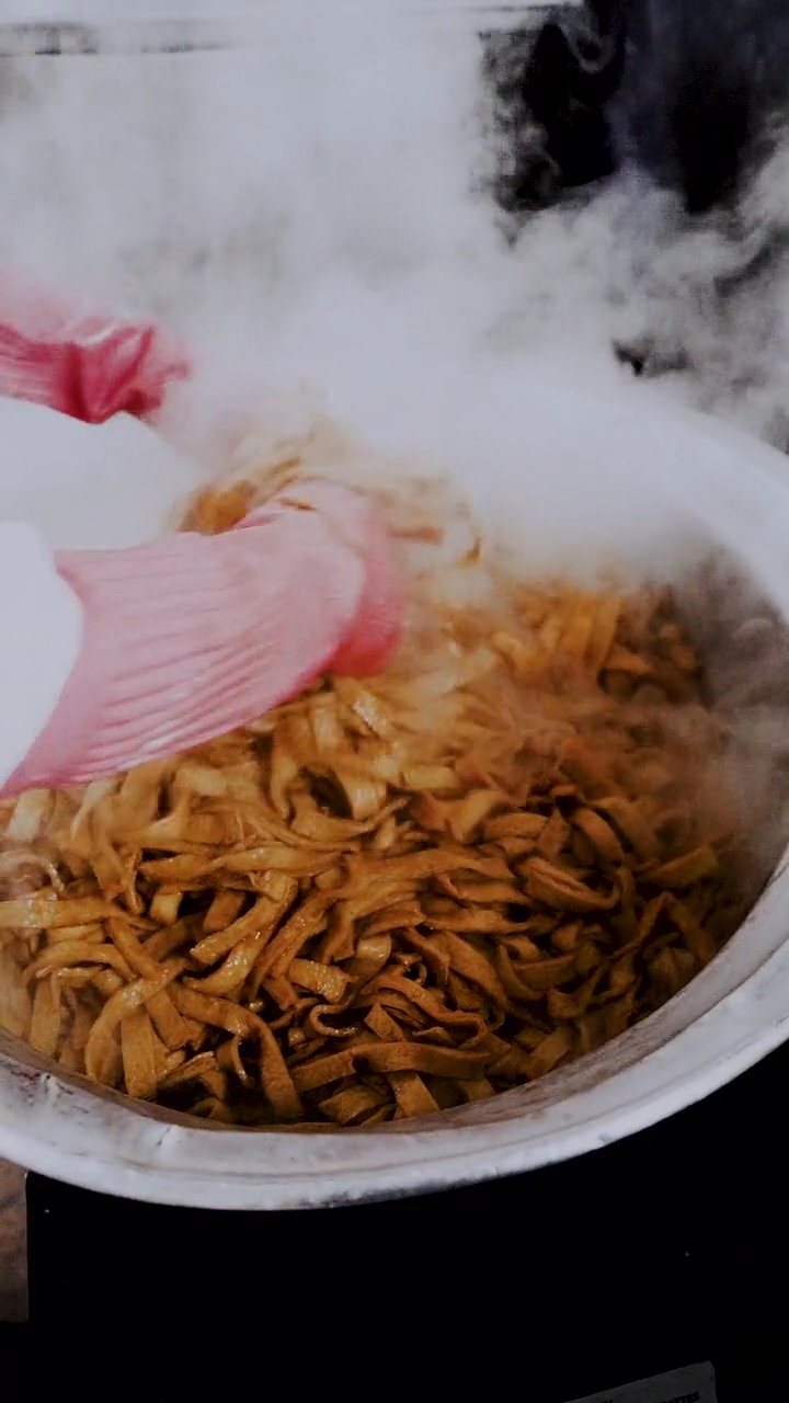 誰と食べたい?
🎥 Dyon Siregar · Pexels
#グルメ #和食 #飯テロ #japanesefood #foodie