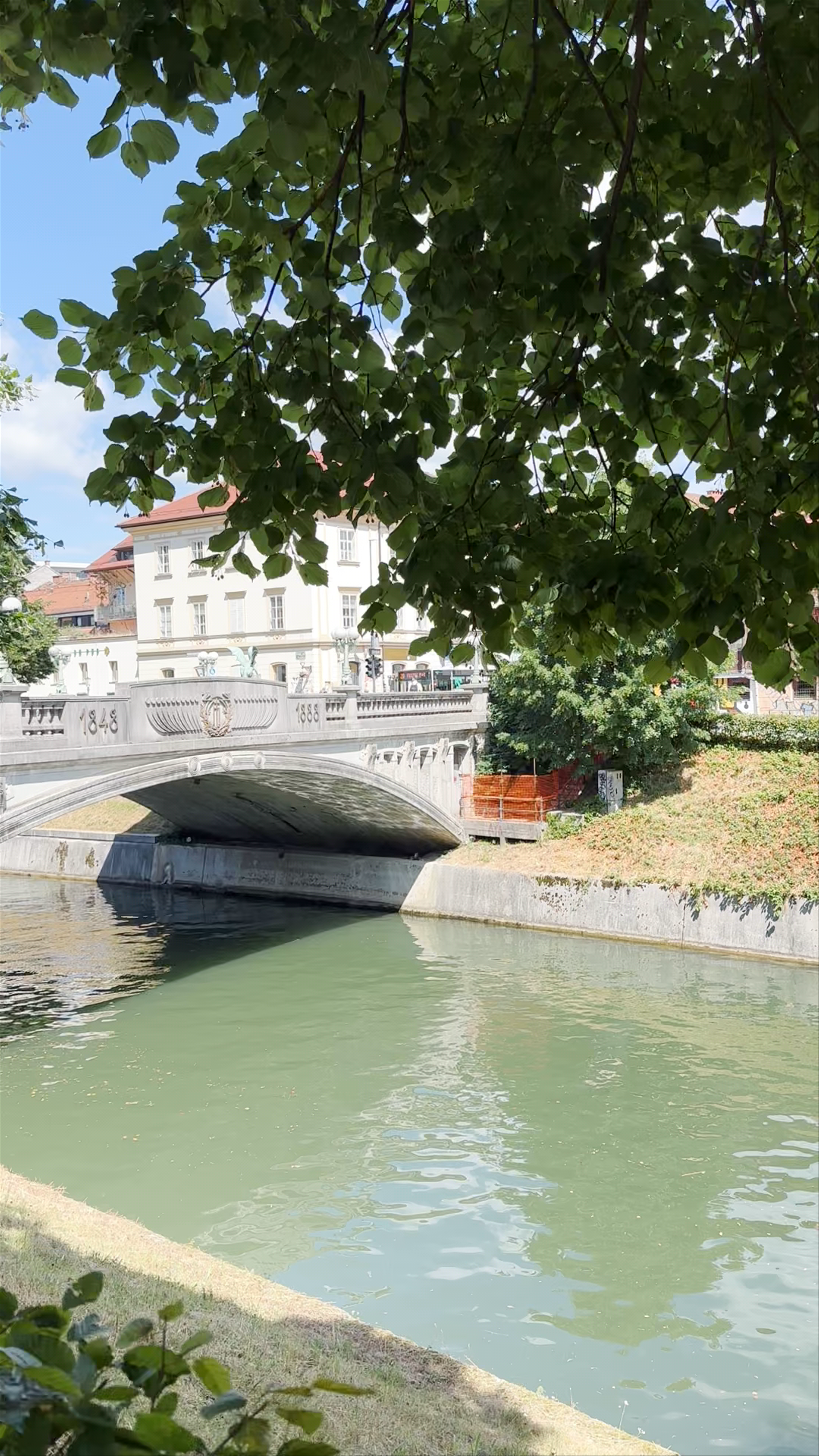 Puente de los Dragones: Magical Dragon Bridge in Ljubljana, Slovenia