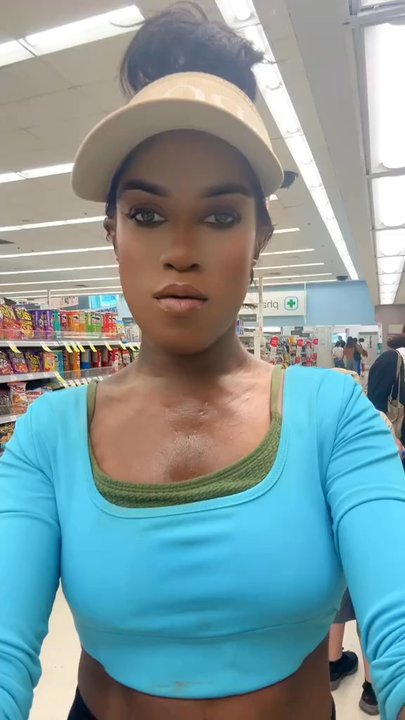 Walgreens - The version without the voice over at walgreens - Drugstores Near Me - Los Angeles, California