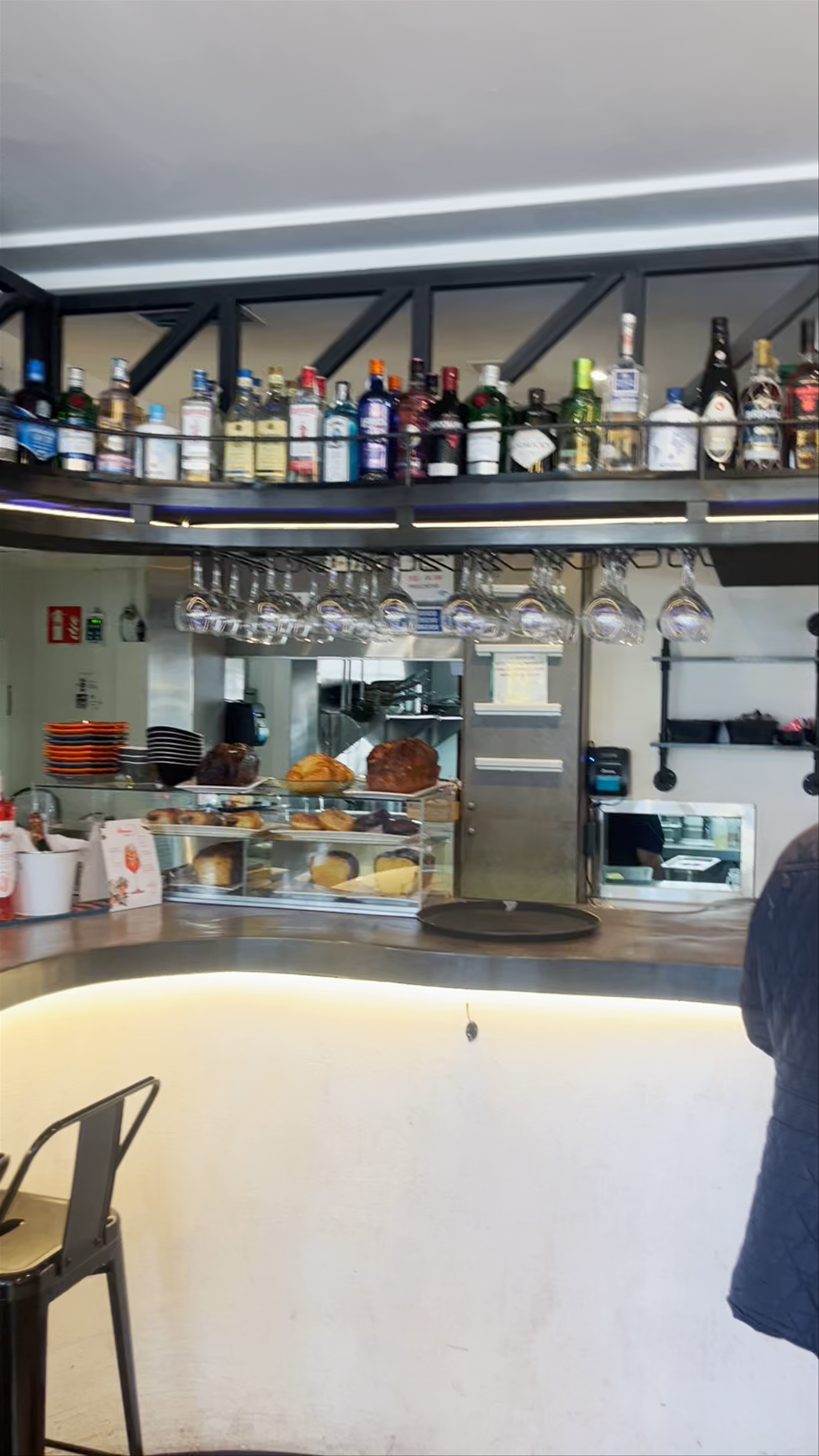 La Capri de barajas Bar Restaurante