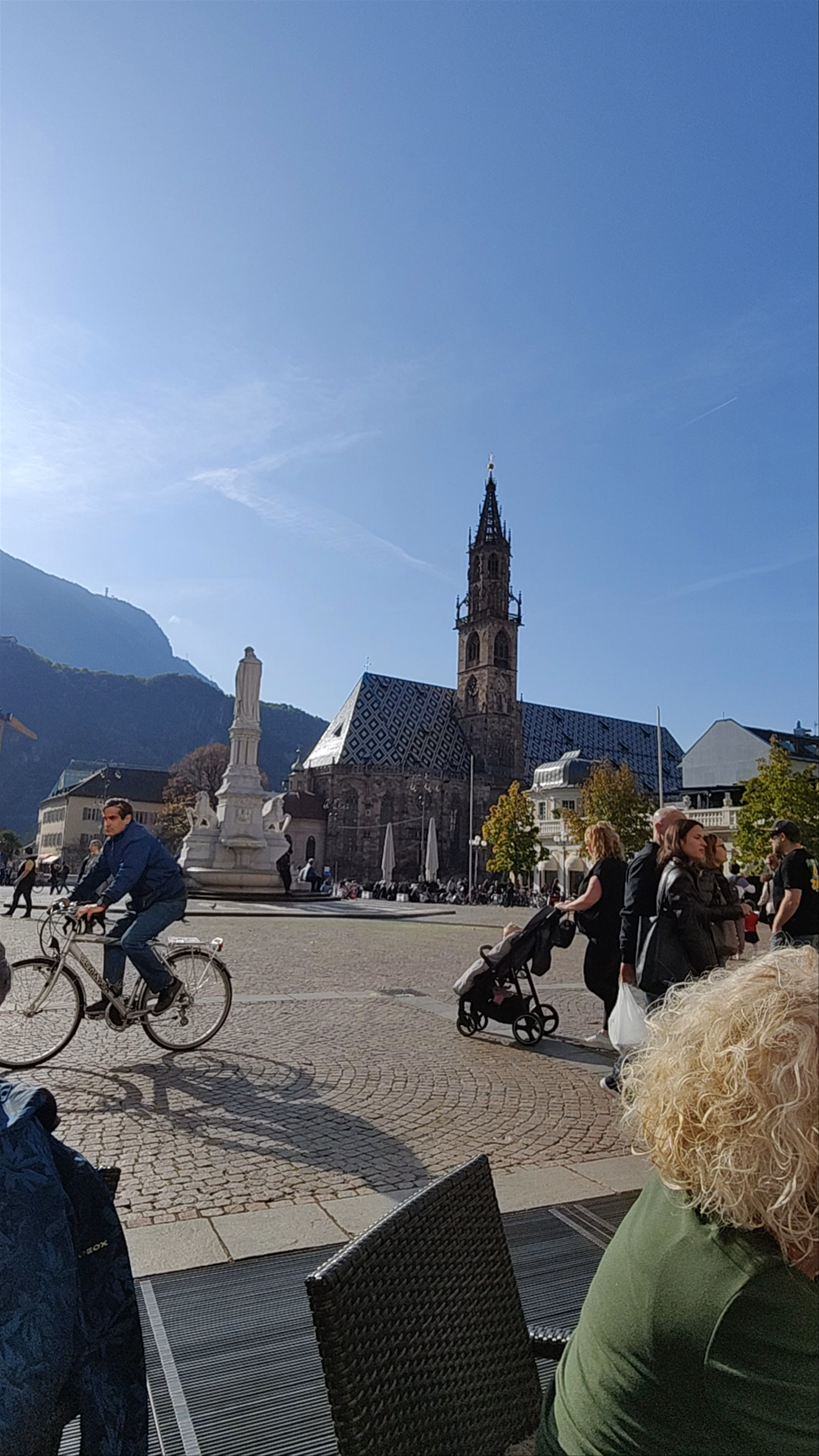 Piazza Walther: Vibrant Moments in Bolzano’s Historic Heart