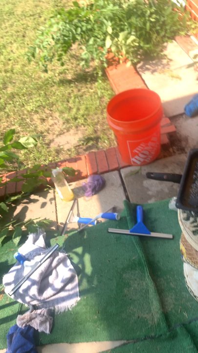 Malibu Window Washing Company - Window washing video . Pay what you think is fare - Window Washing Near Me
