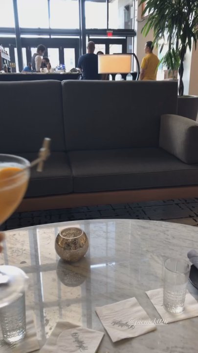 Driftlight Lounge - Cocktail Bars Near Me - Tampa, Florida