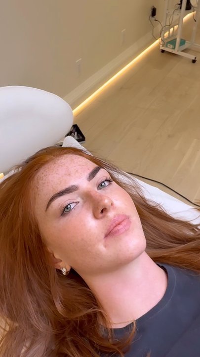 Micro Brow & Lash - Eyelash Service Near Me - Beverly Hills, California