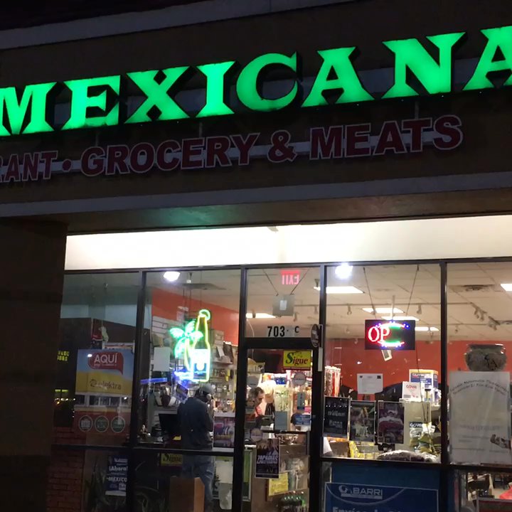 La Mexicana - If you want authentic Mexican food ( not Tex Mex) then come to this place not far from 1-10 and  Near Dollar Tree - Mexican Near Me - Baton Rouge, Louisiana