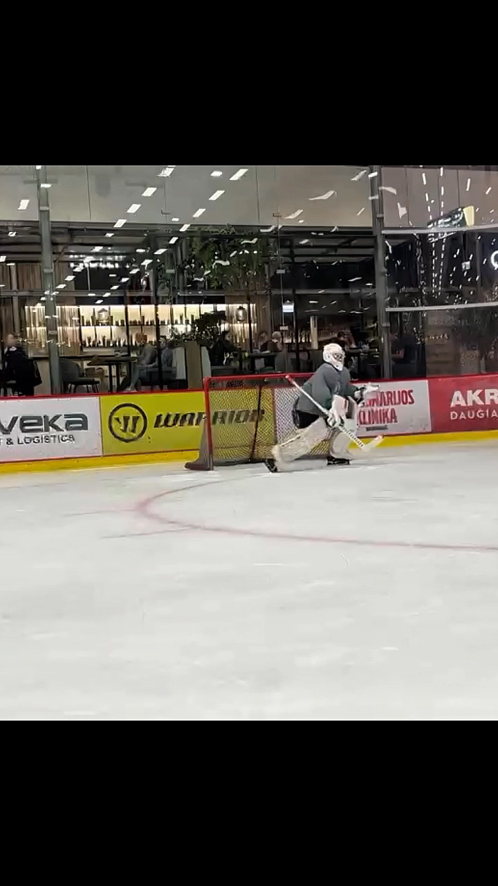 Maksim Antimonov: on ice training 
Summer