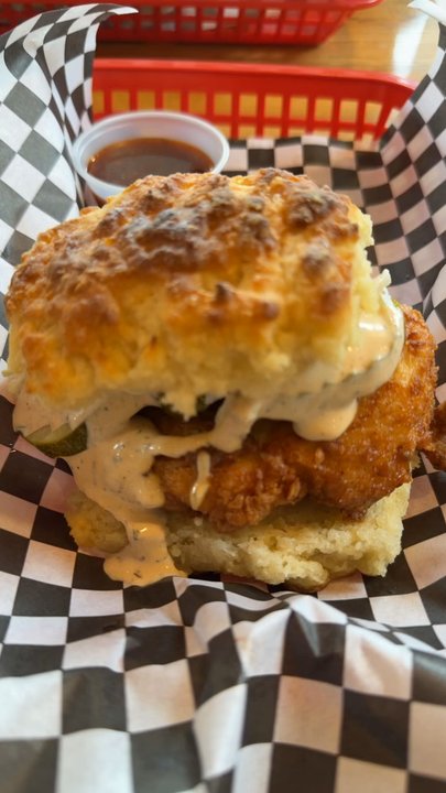 Roost Chicken & Biscuits - Southern Near Me - Chicago, Illinois