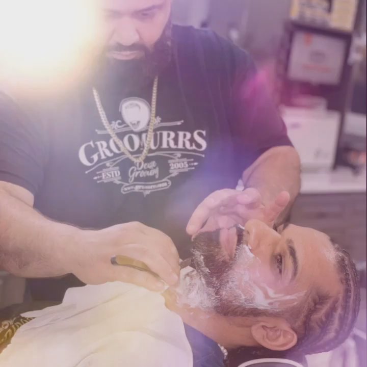 Groomurrs - Treat your self look good feel good www.groomurrs.com - Barbers Near Me - Queens, New York