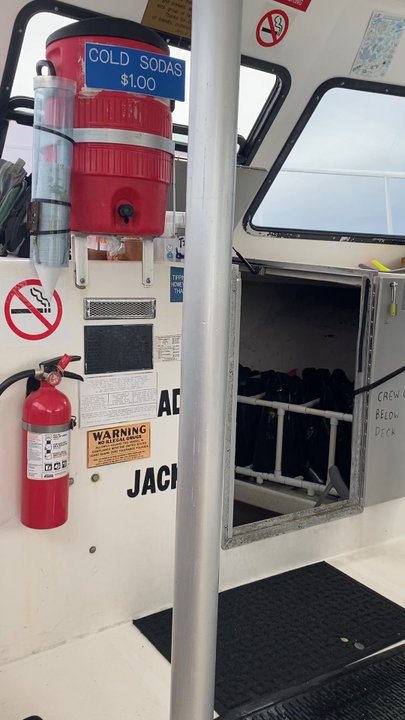 Sundiver Snorkel Tours - Very very loud boat bring eat plugs - Tours Near Me - Key Largo, Florida