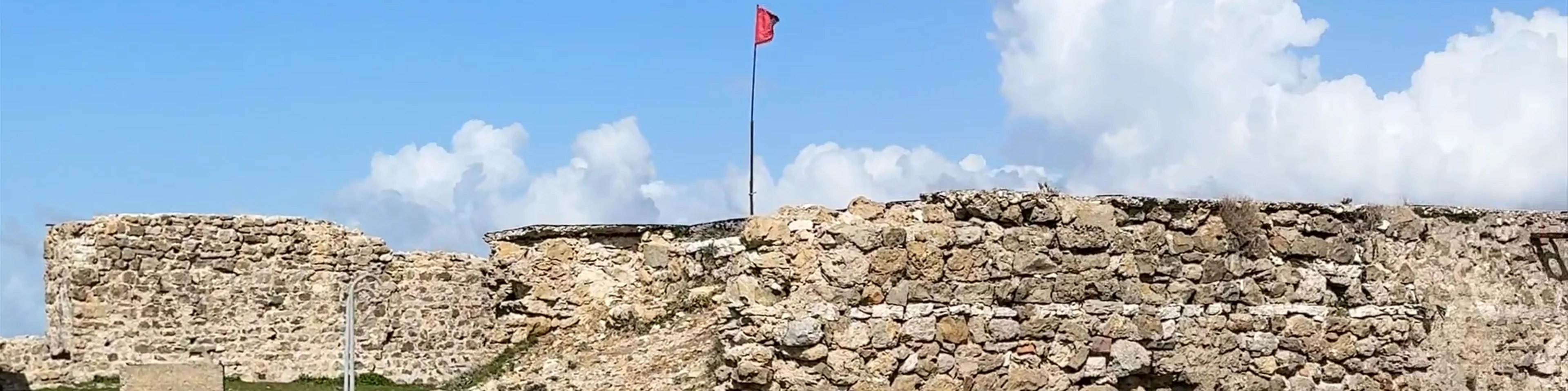 Kanina Castle