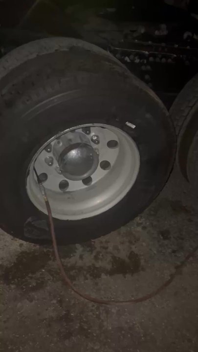 JB’s Tires Services - Hector answered my call quickly and provided me with a tire. He is also mobile and was able to come to my location. - Tires Near Me - Phoenix, Arizona