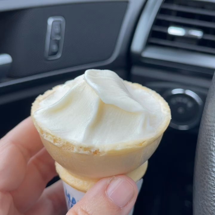 Dairy Queen - Such a disappointment. The one thing I looked forward to at Dairy Queen - ruined. Part 1 - Burgers Near Me - Kaufman, Texas