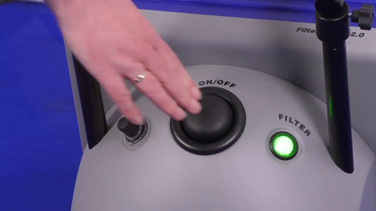 Video on handling and benefits of the mobile fume extractor