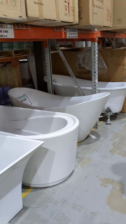 Builders Surplus - Some freestanding tubs they had displayed - Building Supplies Near Me - Atlanta, Georgia