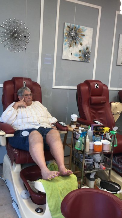 Hot Nails & Spa - Hot Nails always ready to service! Happy... - Nail Salons Near Me - Destin, Florida