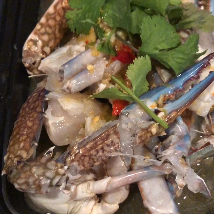 Cancoon Thai Restaurant - Blue crab salad - Thai Near Me - Bellflower, California