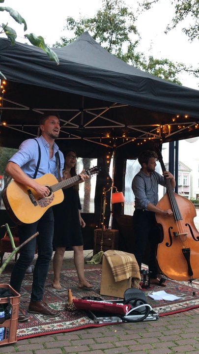 Tohuus - "The Günthers" live bei Tohuus! - Fischbroetchen Near Me - Eutin, SH