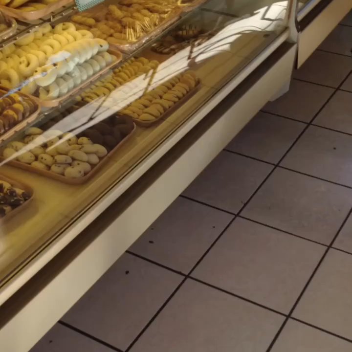 Sarkis Pastry - Just amazing - Bakeries Near Me - Glendale, California