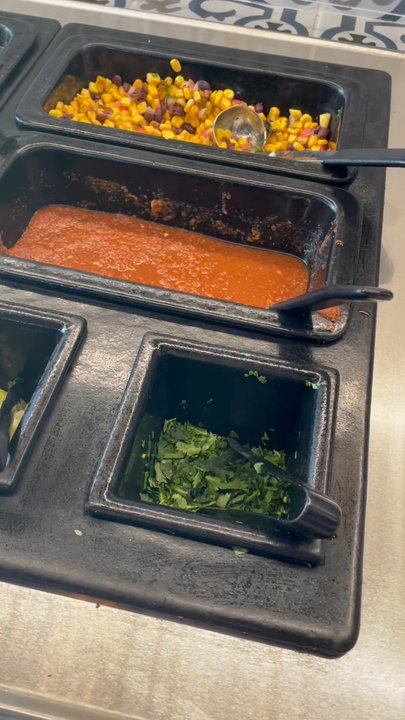 Lime Fresh Mexican Grill - Salsa bar - Tex-Mex Near Me - Winter Garden, Florida