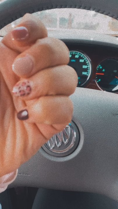 Fabulous Nails - Nail Salons Near Me - Grand Rapids, Michigan