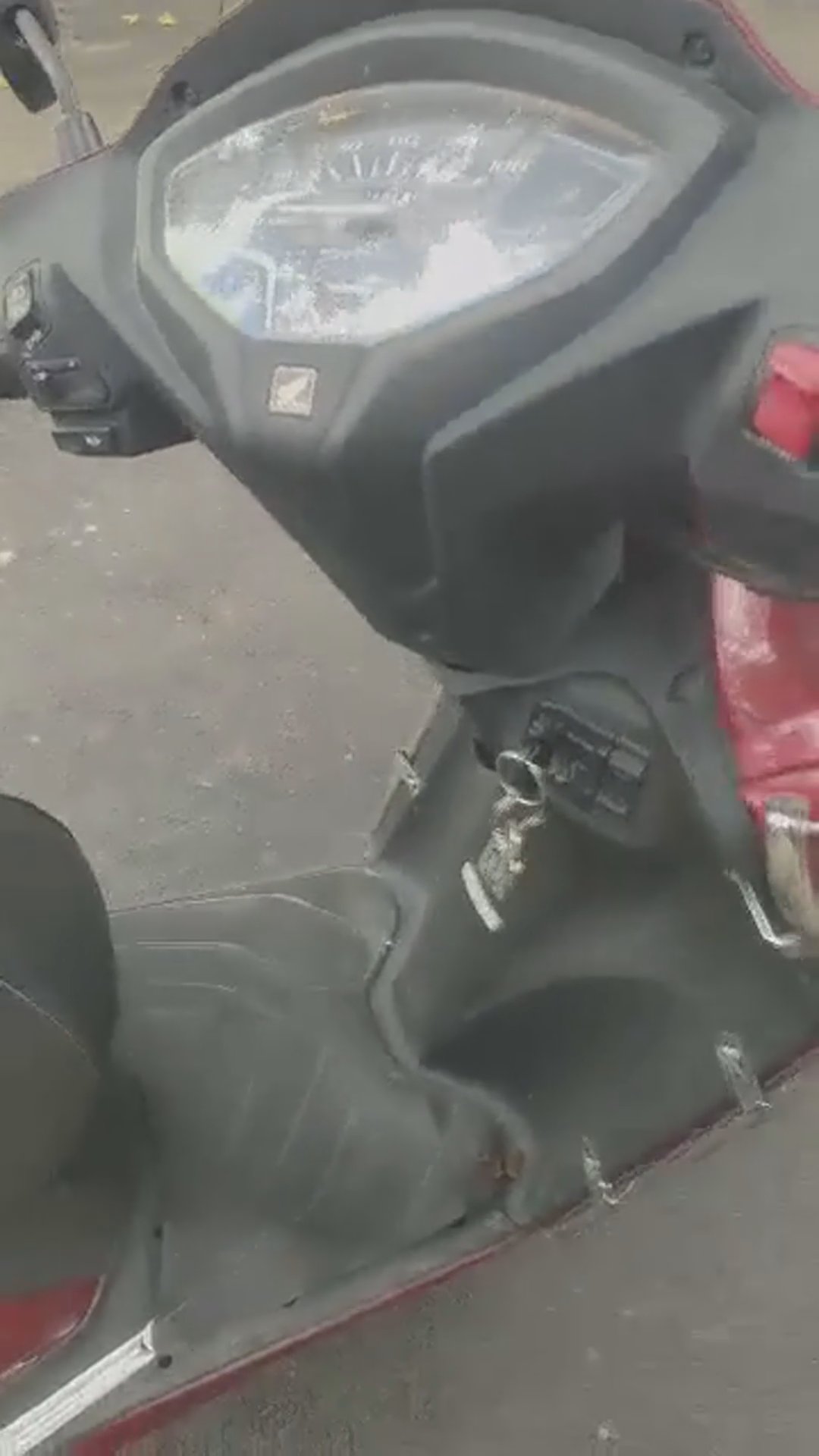 Walk-around video thumbnail