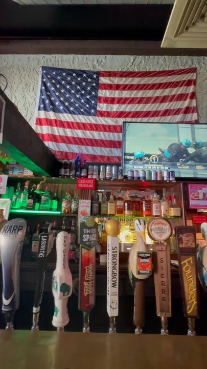 Mackesey's Irish Pub - Great vibes ambiance and service, stand up Irish Pub! - Pubs Near Me - Madison, Wisconsin