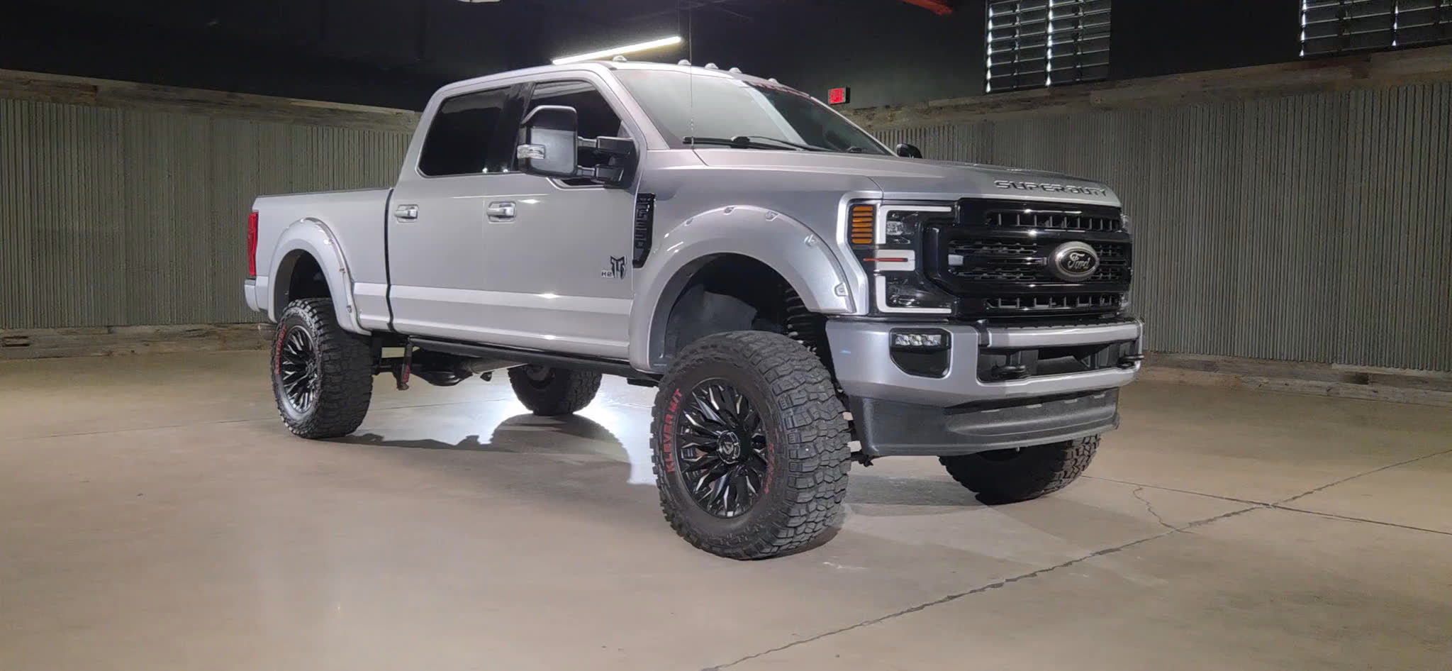 Lifted Trucks - #T33794 - 2020 Ford F-350 Super Duty Lariat Rocky Ridge Edition Crew Cab