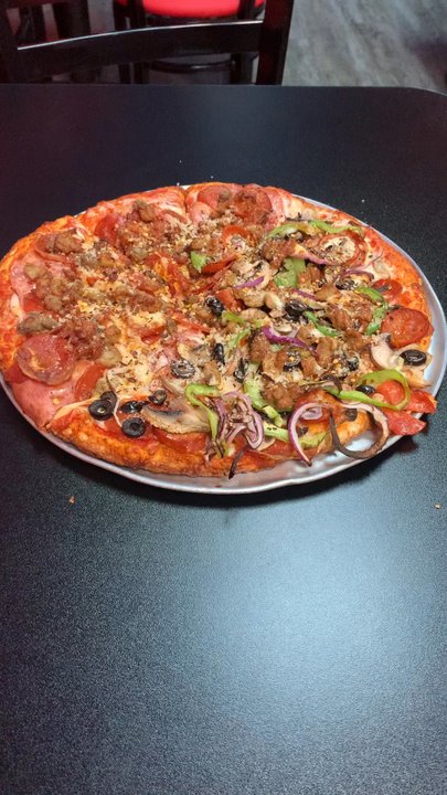 Happy Pizza - Baller on a budget - Pizza Near Me - Manteca, California