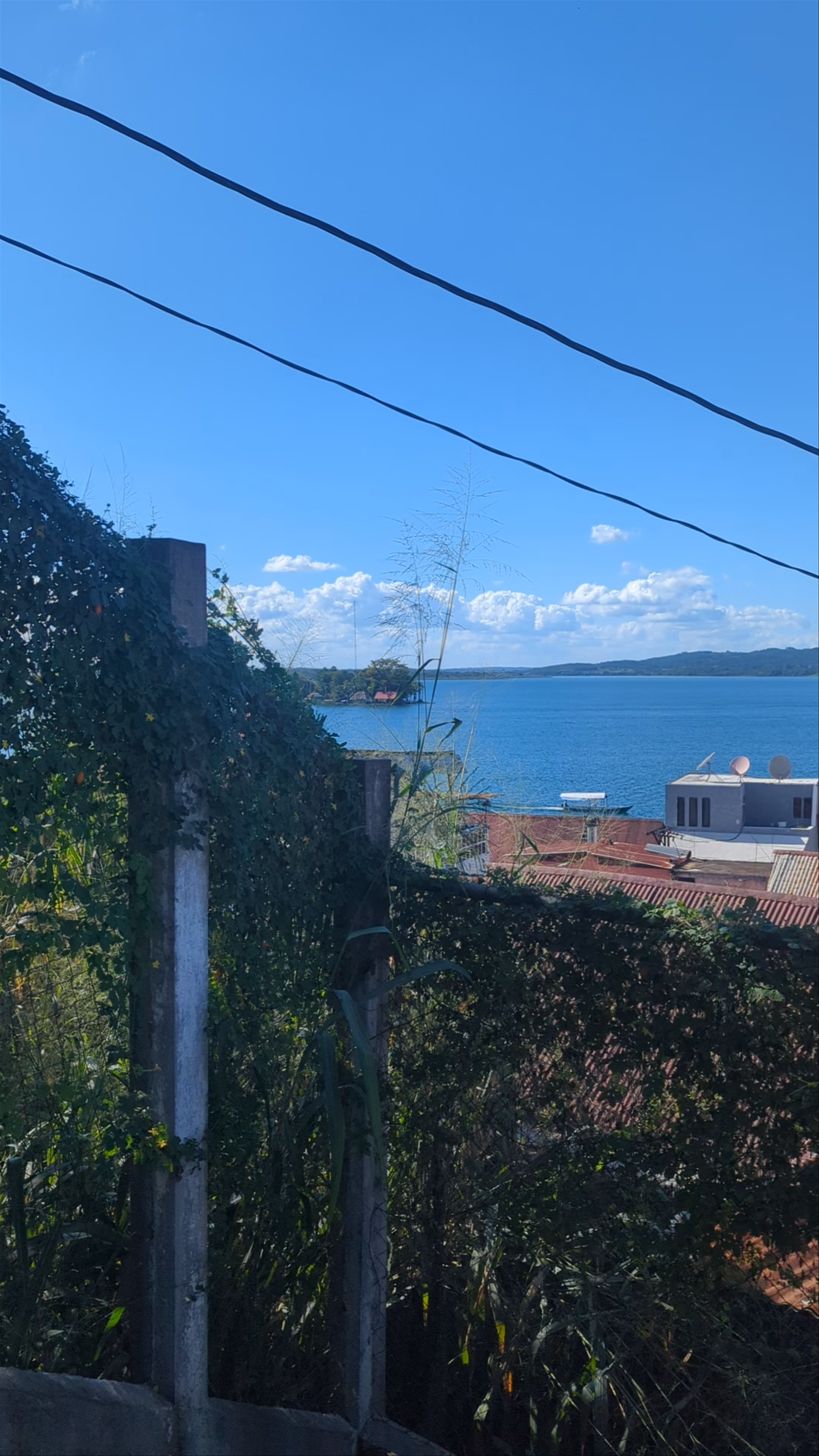 Flores Island (Guatemala)