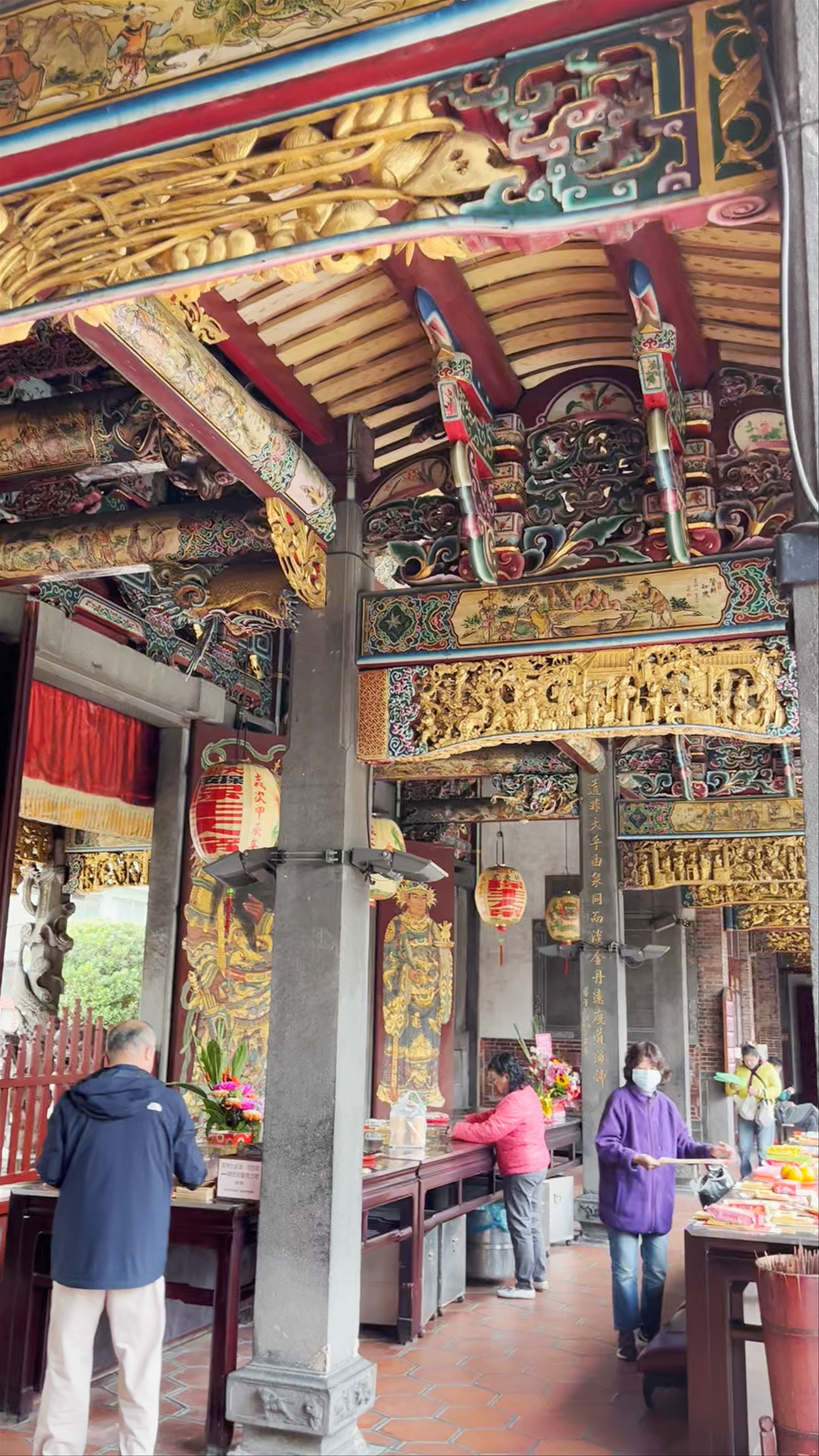 Dalongdong Baoan Temple