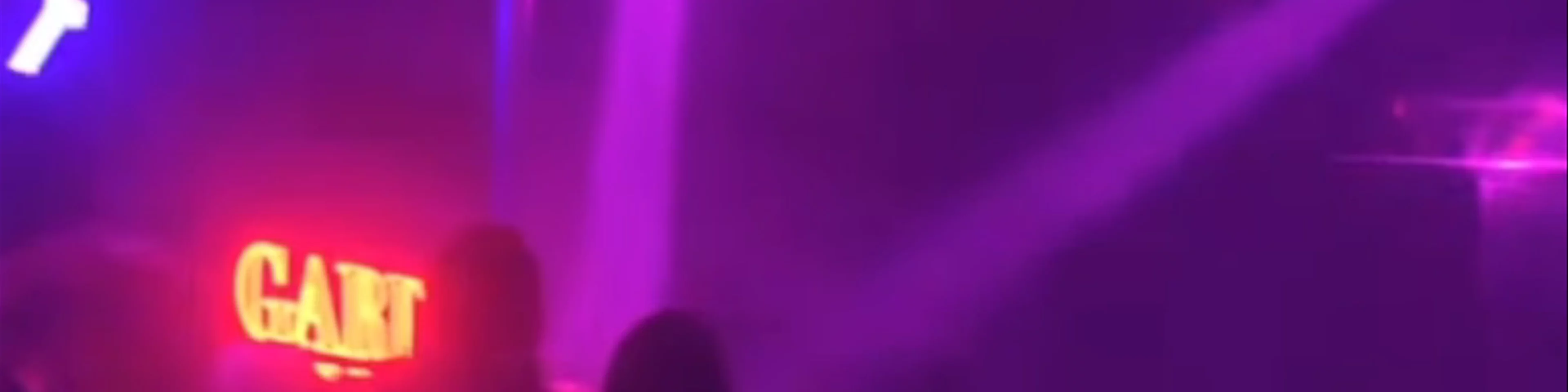 J'adore Supreme Club