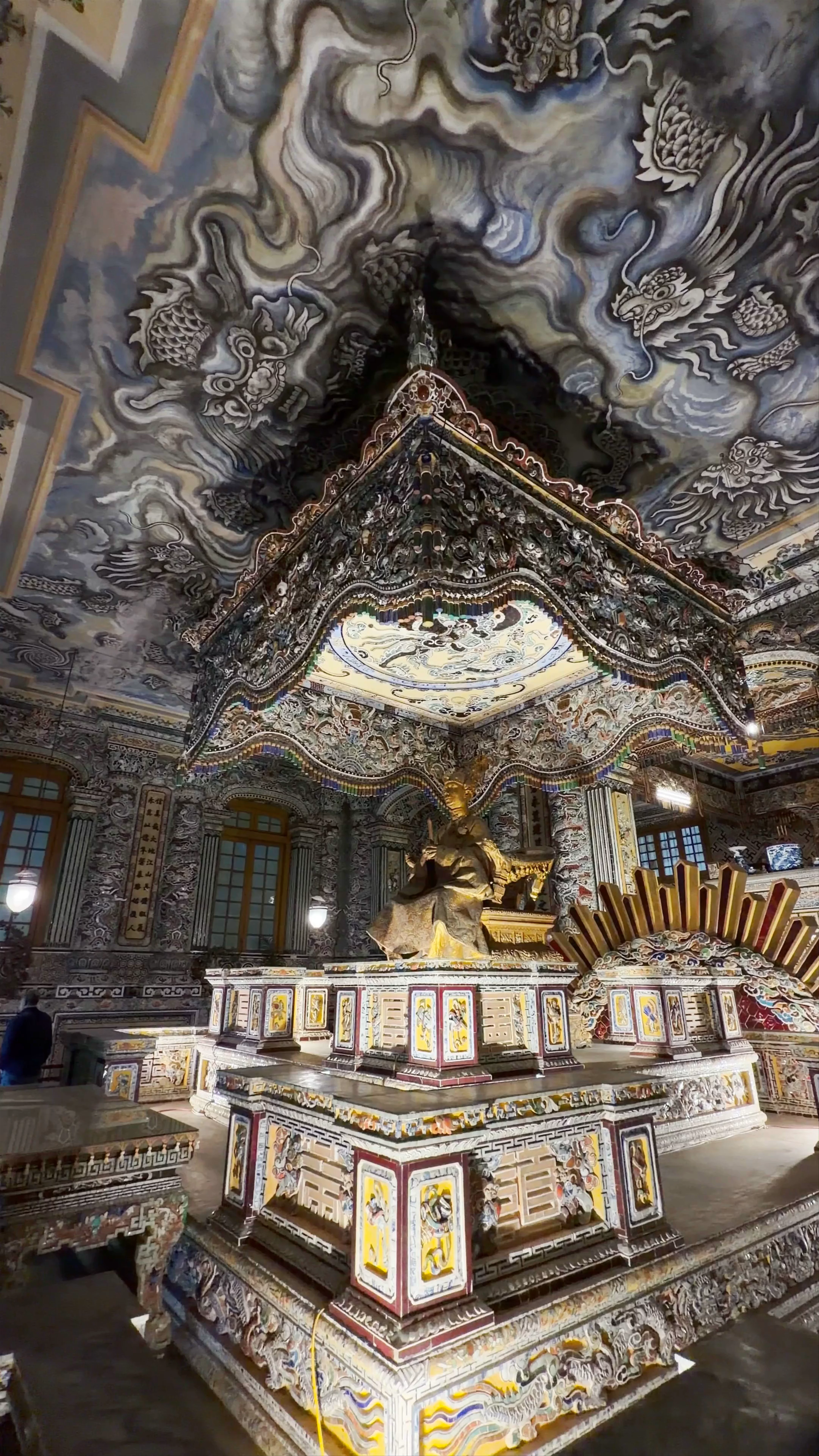 Lăng Khải Định