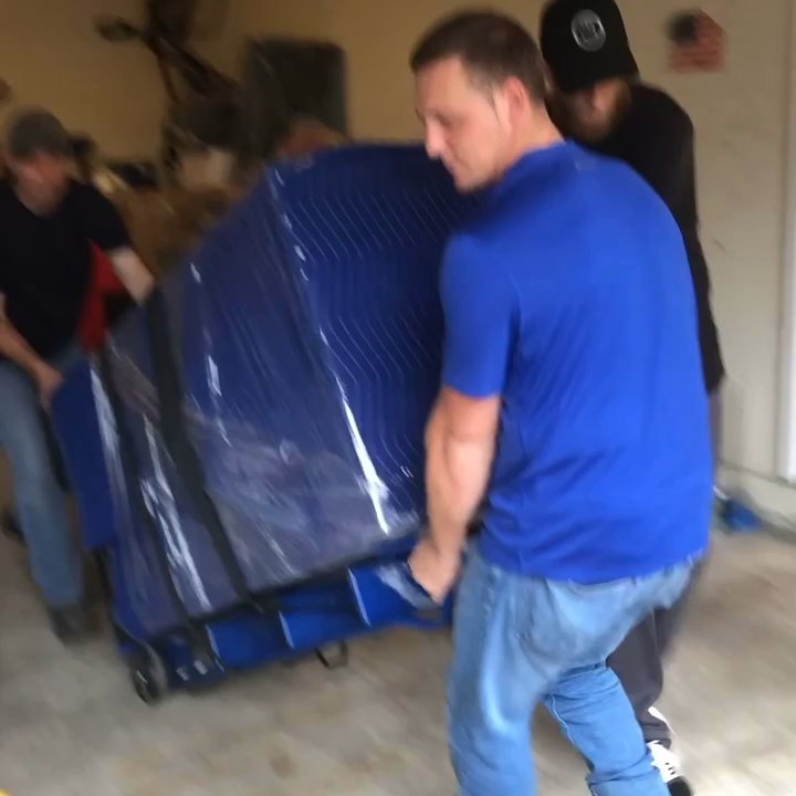 Blue Collar Removal - Movers Near Me - Easton, Pennsylvania