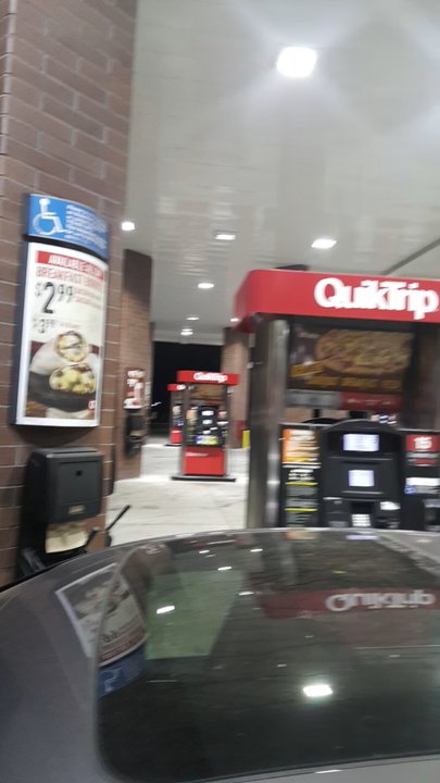 QuikTrip - Huge gas station with the new store set up - Gas Stations Near Me - Suwanee, Georgia