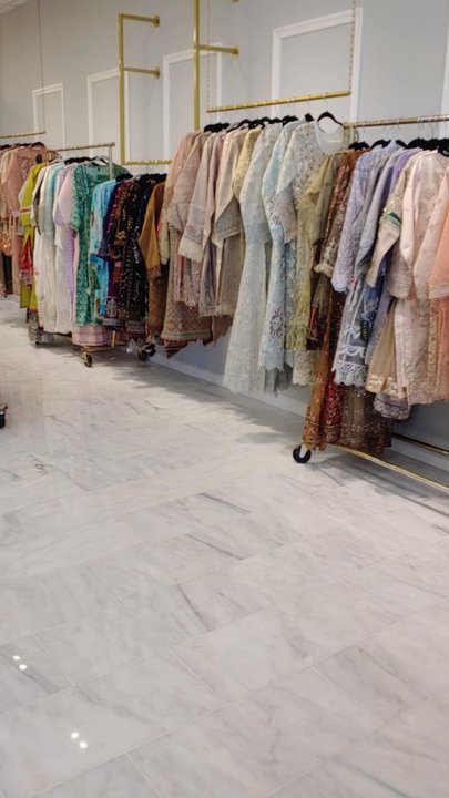 Zari Couture - Women's Clothing Near Me - Chantilly, Virginia