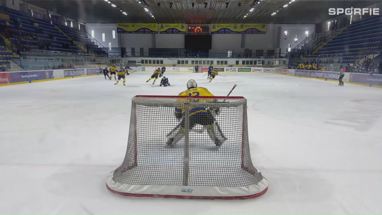 Robert's stick handling