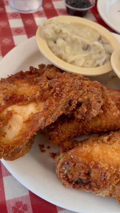 The Loveless Cafe - Breakfast & Brunch Near Me - Nashville, Tennessee