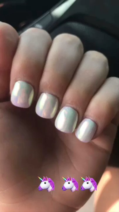 Spa 7 - Chrome acrylics! I love that this salon has so many color options! Whatever you like they will have. - Nail Salons Near Me - Strongsville, Ohio
