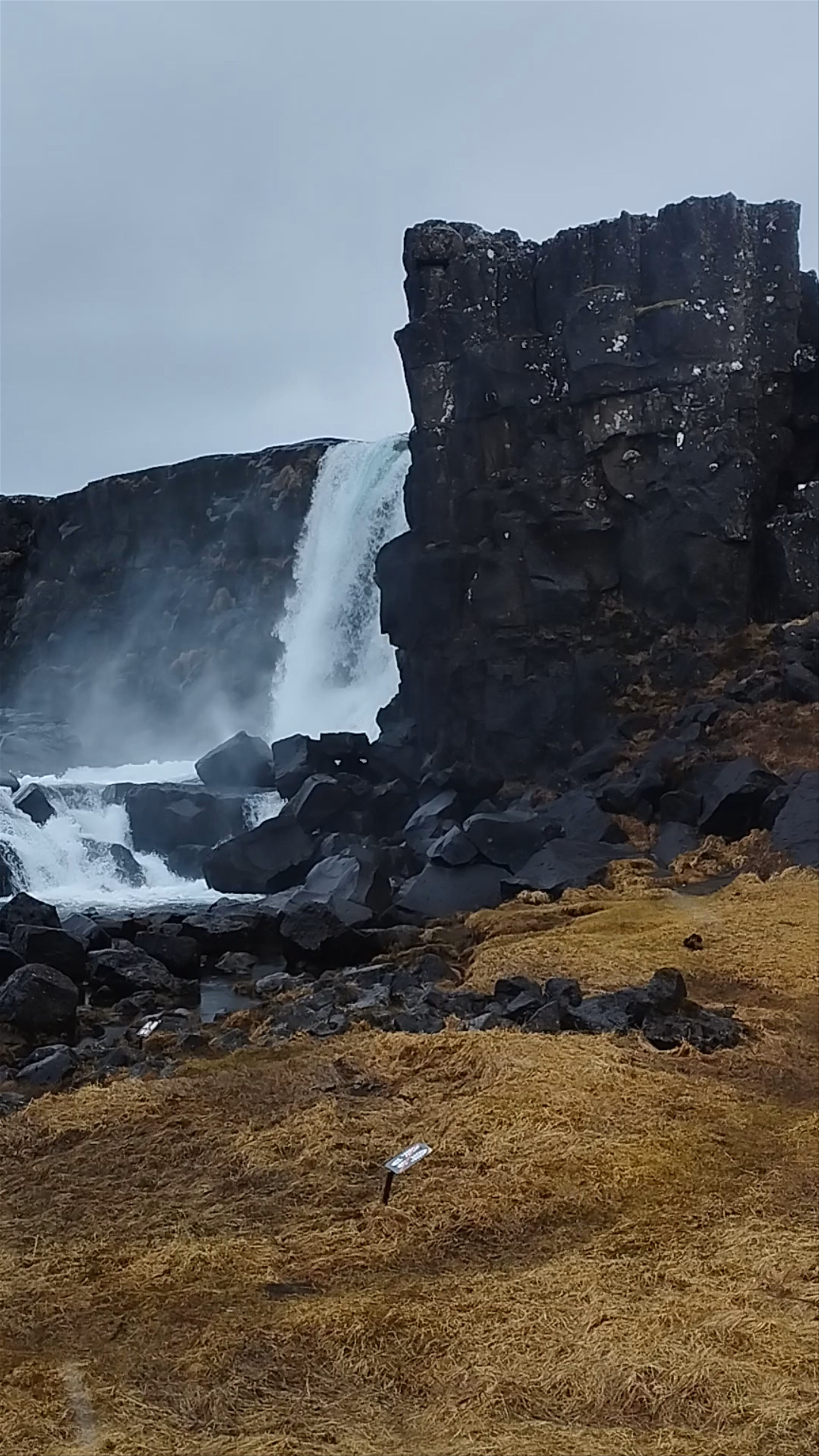 Öxarárfoss