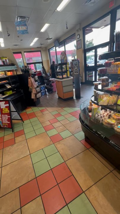 Sheetz - Gas Stations Near Me - GREENSBORO, North Carolina
